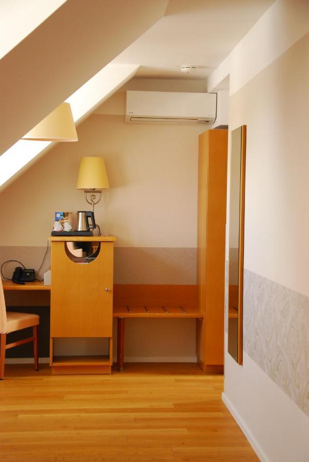Winzerhotel Gumpoldskirchen Εξωτερικό φωτογραφία